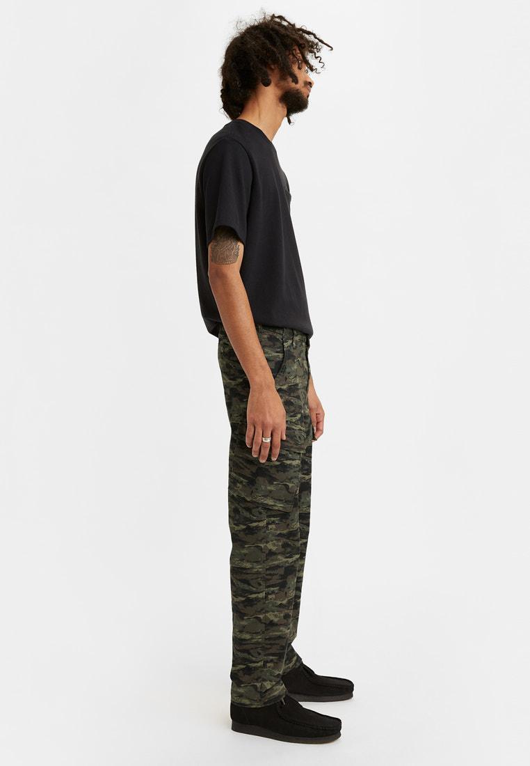 QUẦN KHAKI NAM DÀI LEVI'S TAPER 39441-0021