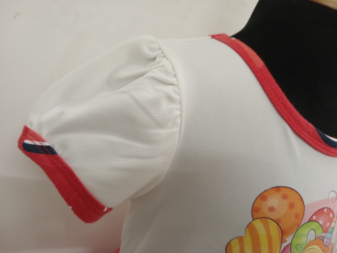ĐẦM BÉ GÁI IN PONY TÙNG XÒE PHỐI TRẮNG - HV DƯA HẤU