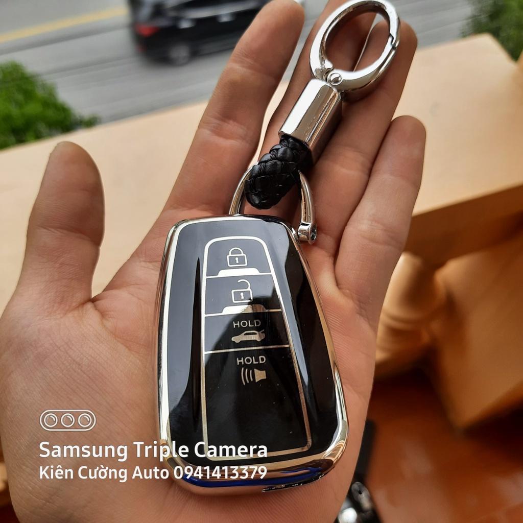 Bao chìa khoá ô tô Toyota Camry 2020 silicon mạ crom Full hộp