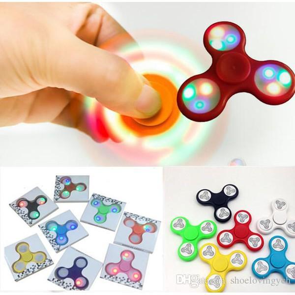 Con quay FIDGET SPINNER nhiều màu