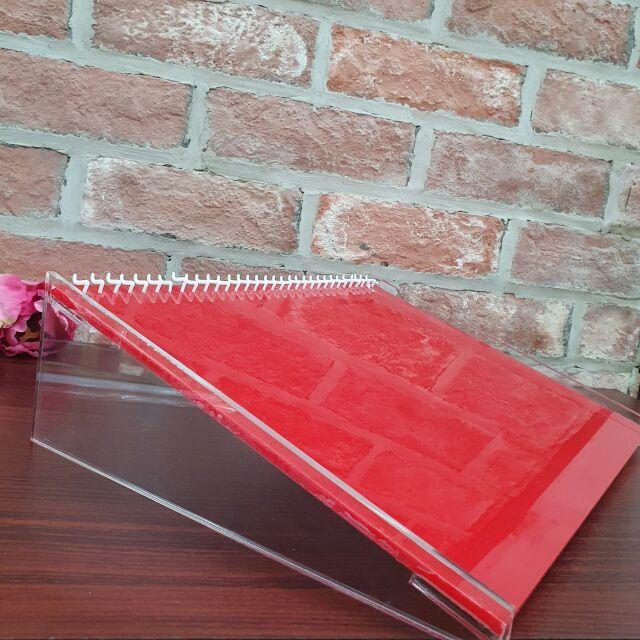 KHAY mica bày DÂY CHUYỀN ĐỦ MẪU SẴN NHƯ HÌNH RẺ