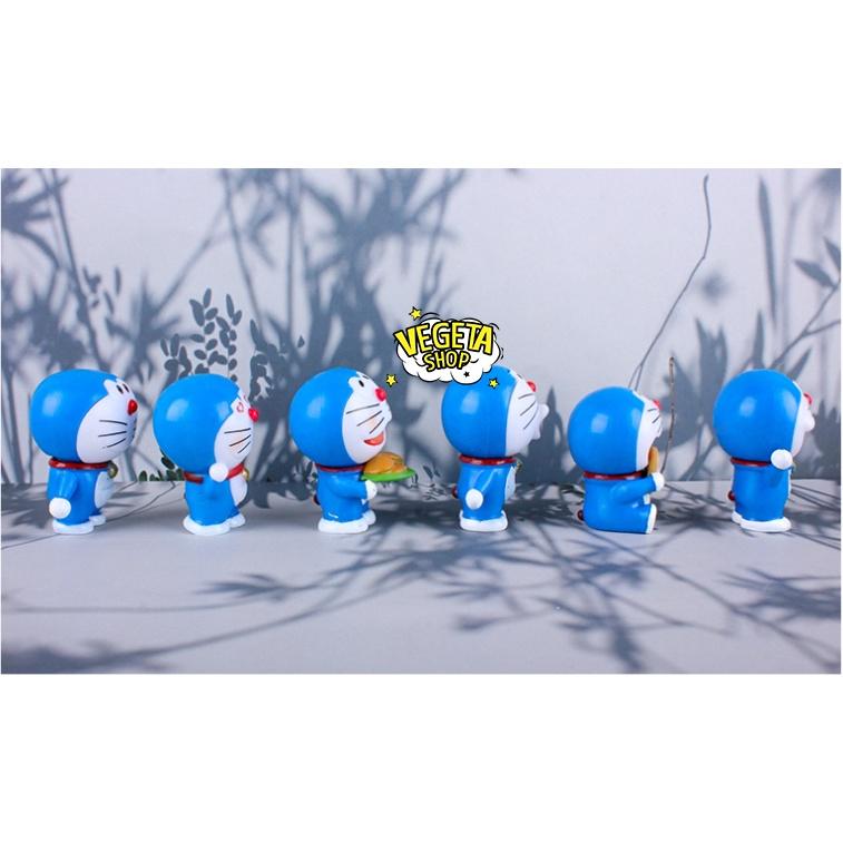 Mô hình Doraemon Doremon - Set 6 tư thế nhân vật Doraemon Doremon cầm bánh rán dorayaki mắt trái tim - Sơn đẹp - 6cm