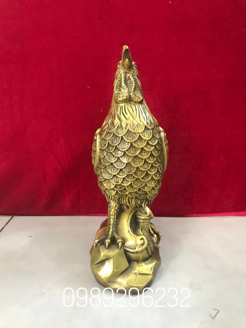 Tượng Gà lông tiền phong thuỷ