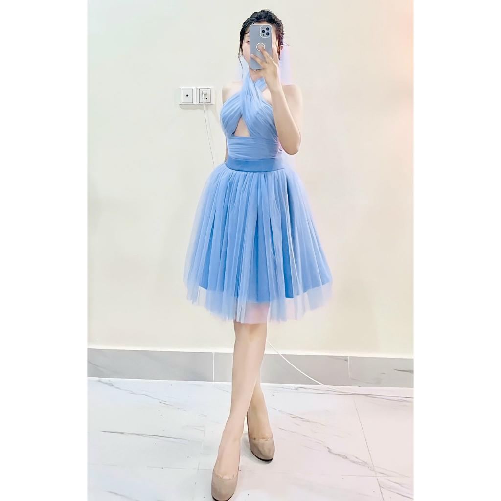 Đầm lưới xoè cổ chéo khoét ngực