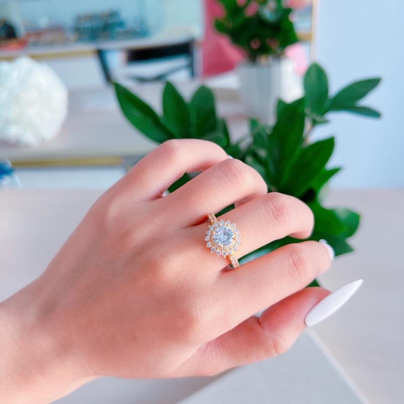 Nhẫn nữ hoa nhí gắn đá siêu sáng Kami