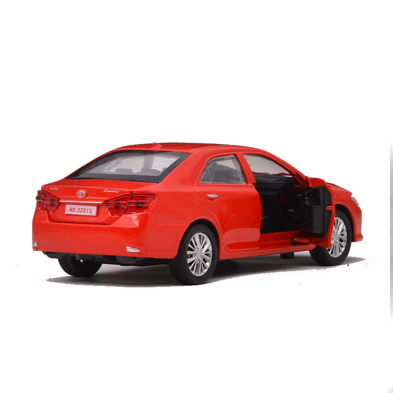 Xe Mô Hình Hợp Kim Camry Tỉ Lệ 1:32 Đồ Chơi Quà Tặng, Trưng Bày