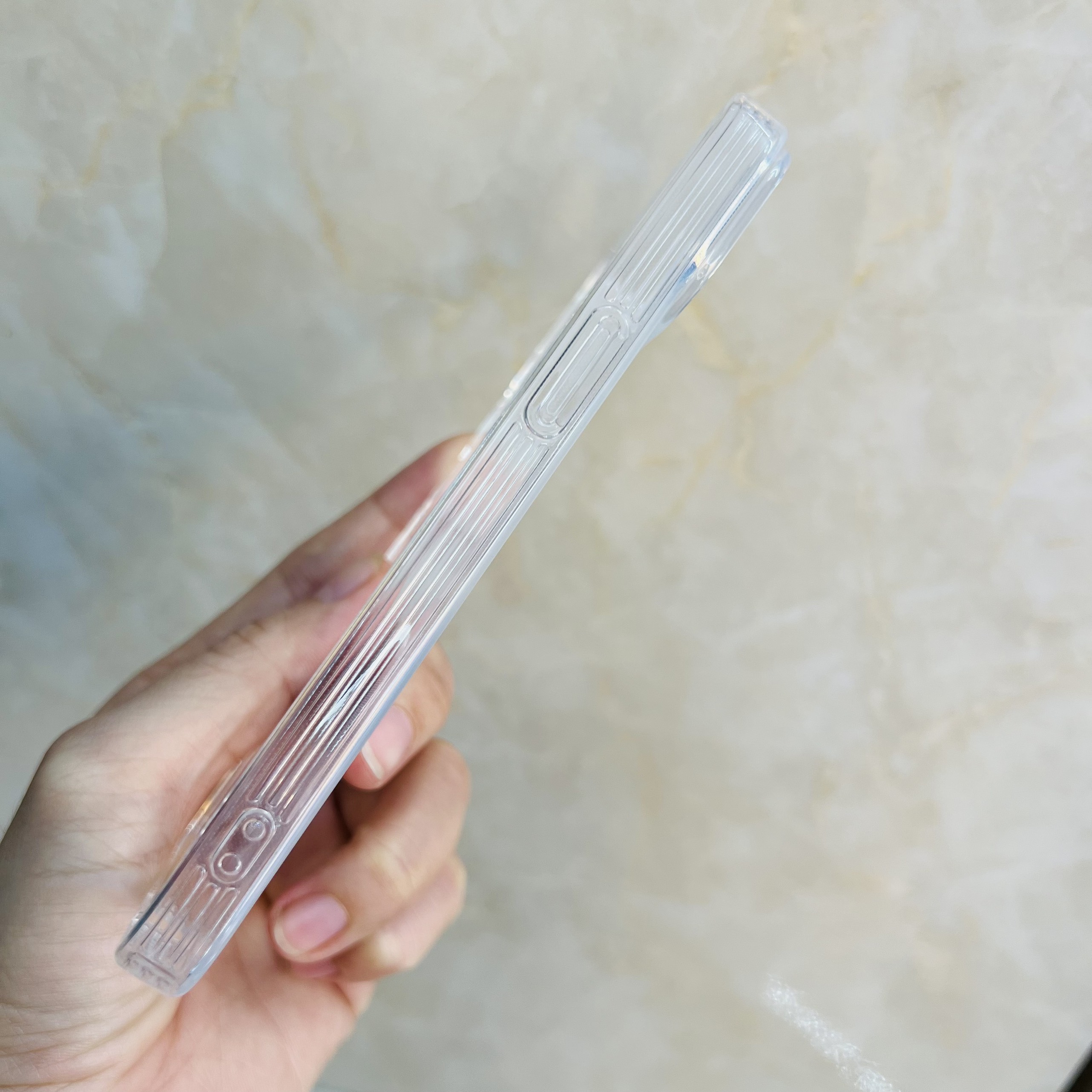 Ốp lưng trong suốt dẻo mềm dành cho iPhone 14