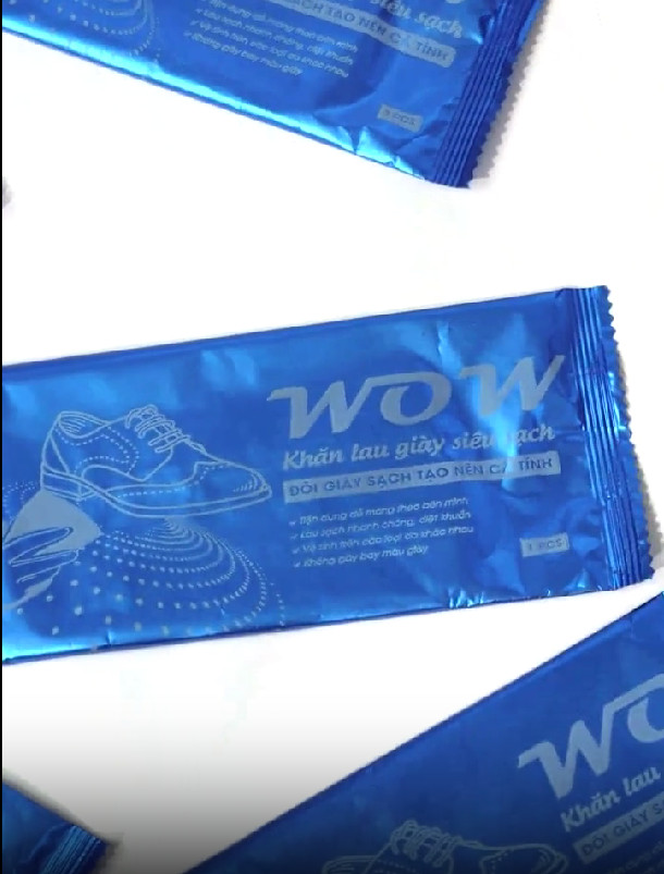 Khăn ướt Wow lau giày - Combo 10 gói - siêu sạch/ tiện lợi