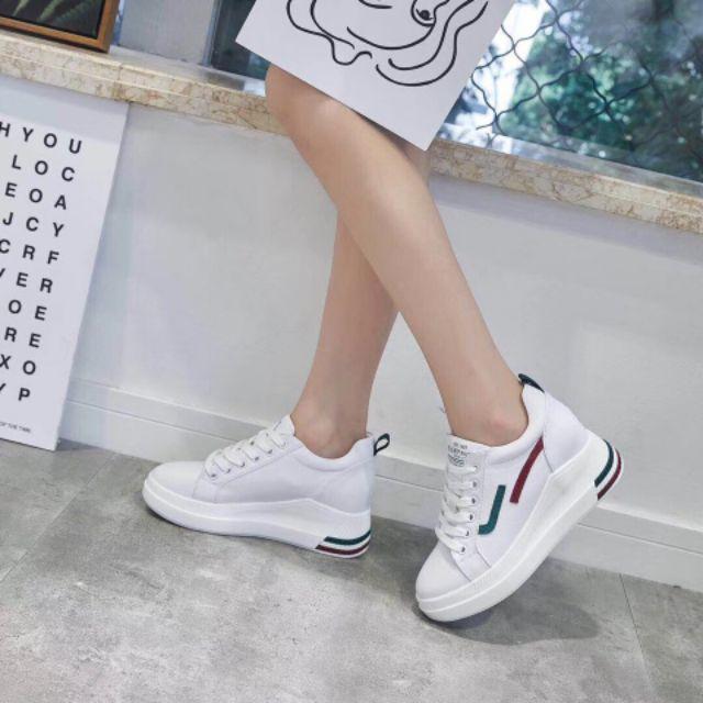 Giầy thể thao giấu đế cao cấp