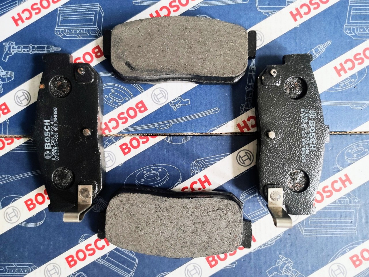 Bố Thắng Sau Nissan Teana Altima Sentra - Bosch BP 5972