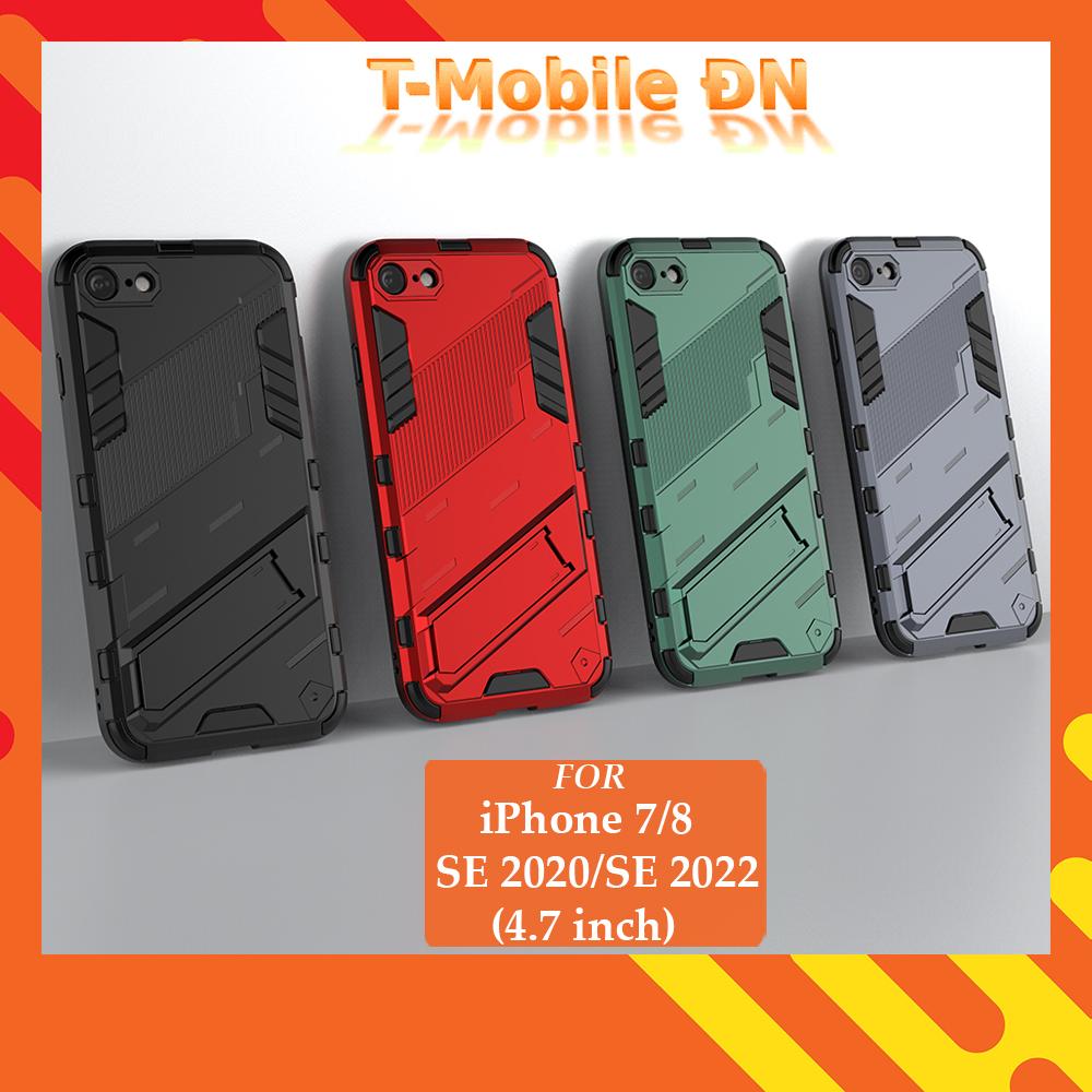 Ốp lưng cho iPhone 7 8 SE 2020 SE 2022 chống sốc Iron Man PUNK cao cấp kèm giá đỡ