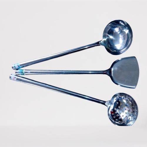 Vợt muôi inox cán dài bếp ăn công nghiệp, nhà hàng, khách sạn
