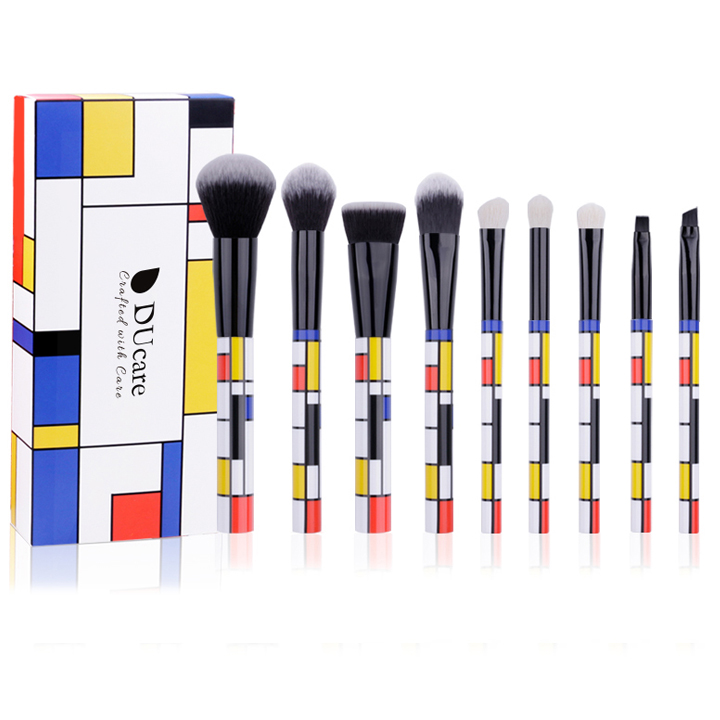 Bộ cọ trang điểm 9 cây Ducare 9 PCS Makeup Brushes Set Red Blue Yellow