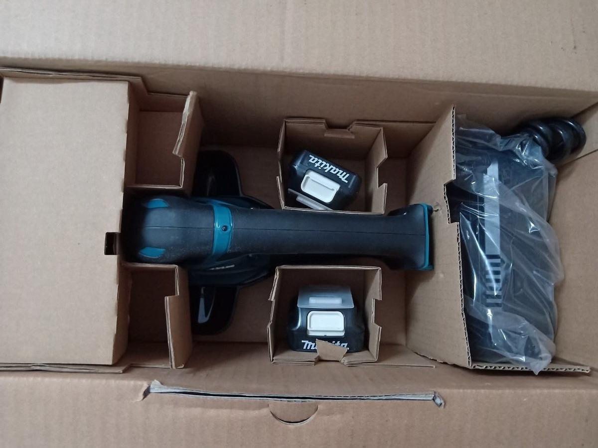 MÁY TỈA HÀNG RÀO DÙNG PIN 12V 160 MM MAKITA UM600DSYE - HÀNG CHÍNH HÃNG