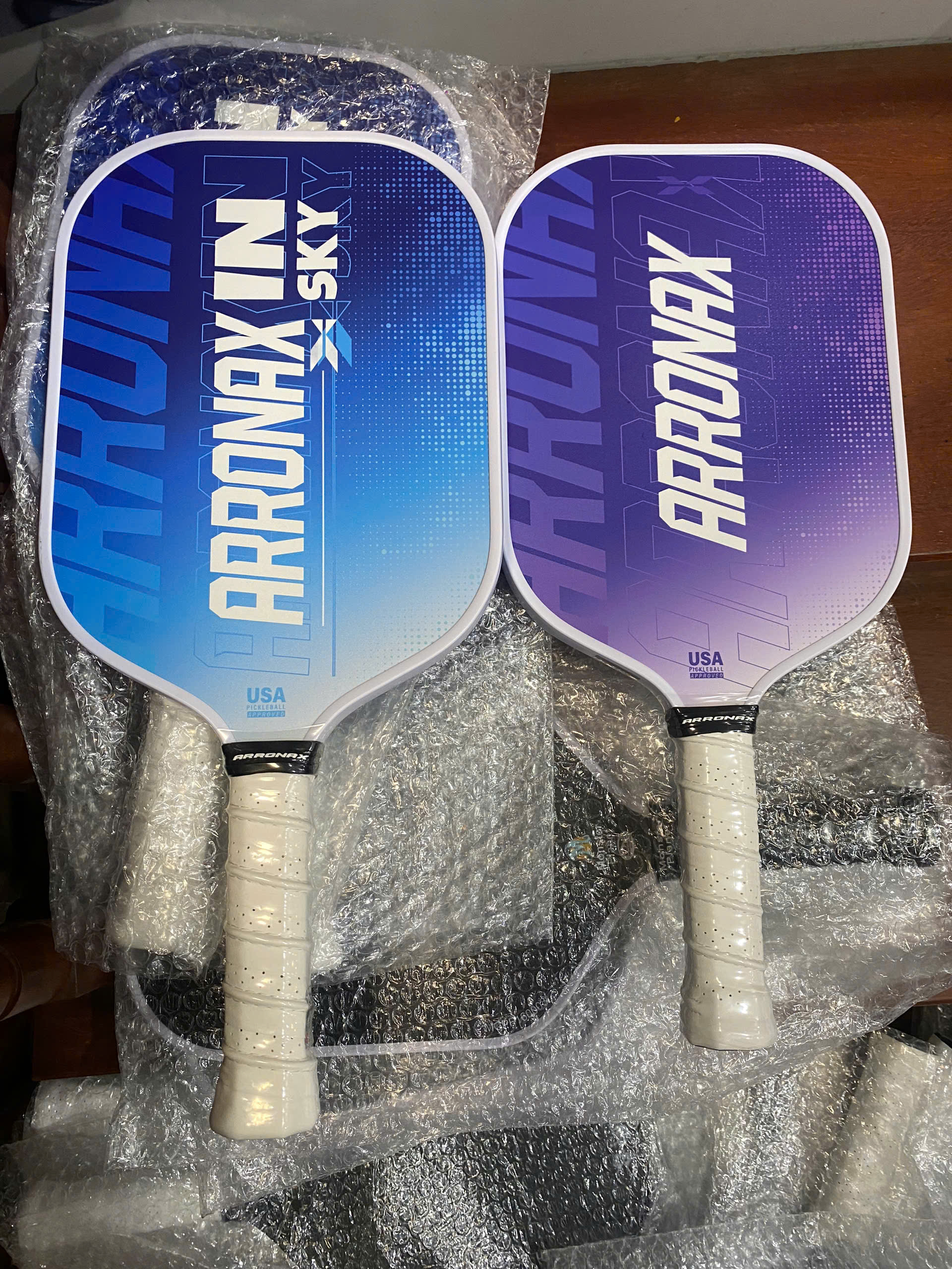 Vợt Pickleball ARRONAX CP02 chất liệu Carbon fiber T700 - chính hãng full tem cty