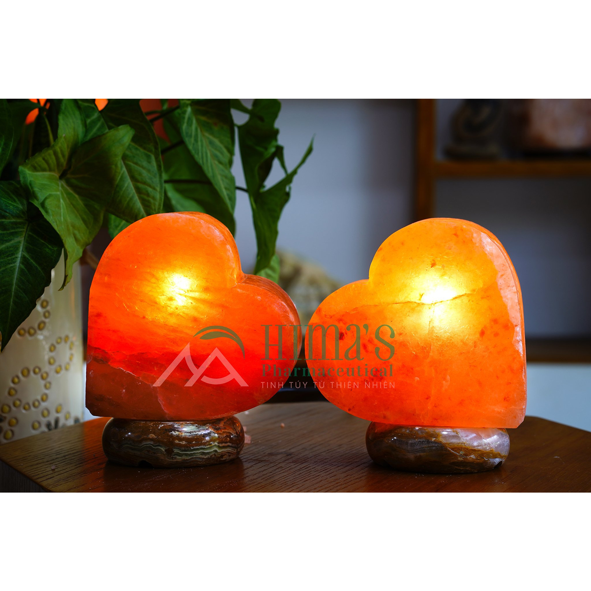 Đèn Đá Muối Hình Trái Tim Đế Cẩm Thạch