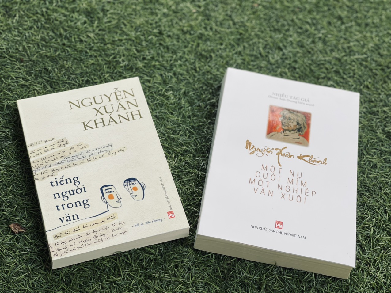 COMBO 2 CUỐN TIẾNG NGƯỜI TRONG VĂN + MỘT NỤ CƯỞI MỈM MỘT NGHIỆP VĂN XUÔI