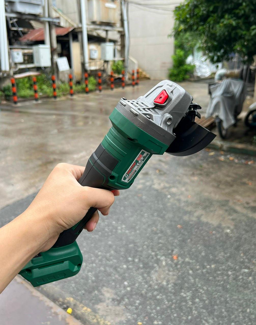 MÁY MÀI GÓC SỬ DỤNG PIN 21V 100mm DEKTON M21-AG100BTV - HÀNG CHÍNH HÃNG