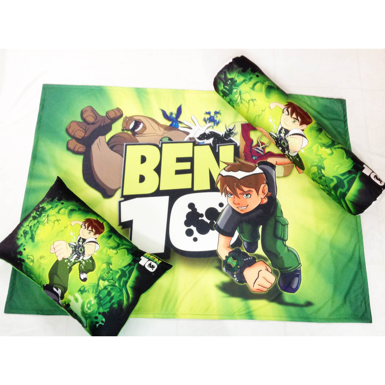 Bộ chăn gối hình Ben 10 cho bé 3 - 5 tuổi