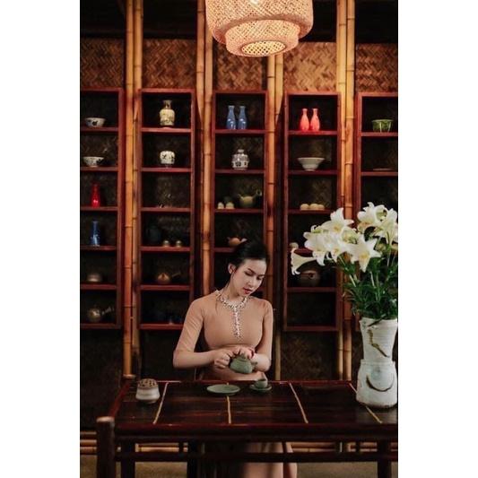 Áo dài đính hạt ngọc