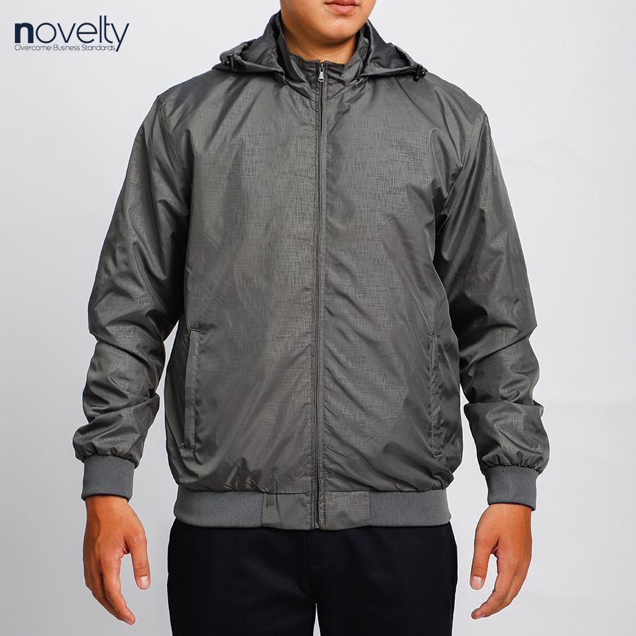 Áo jacket nam in chìm nón rời Novelty xám đậm 2203182