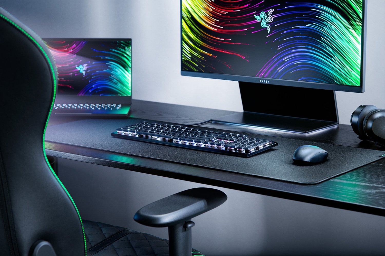 Bàn phím Razer DeathStalker V2-Low Profile Optical Gaming Keyboard _Mới, hàng chính hãng
