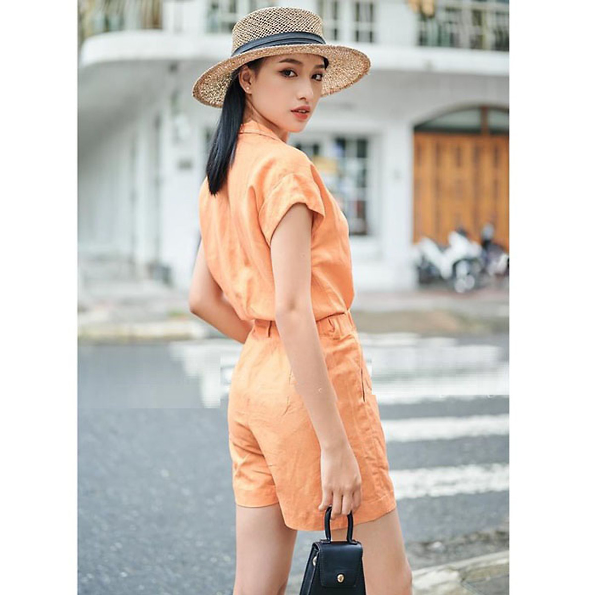 Set bộ linen cổ 2 ve kèm quần short trẻ trung