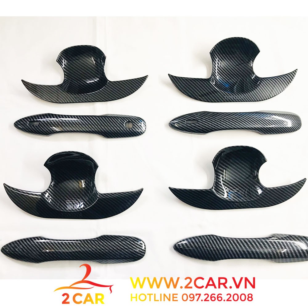 Ốp tay nắm, hõm cửa carbon xe Toyota Corolla Cross 2020- 2021-2022-2023 vân Cacbon cao cấp