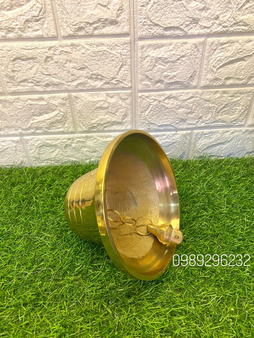 Chuông Lắc đồng vàng cỡ 7in - Chuông Lắc đồng 17cm