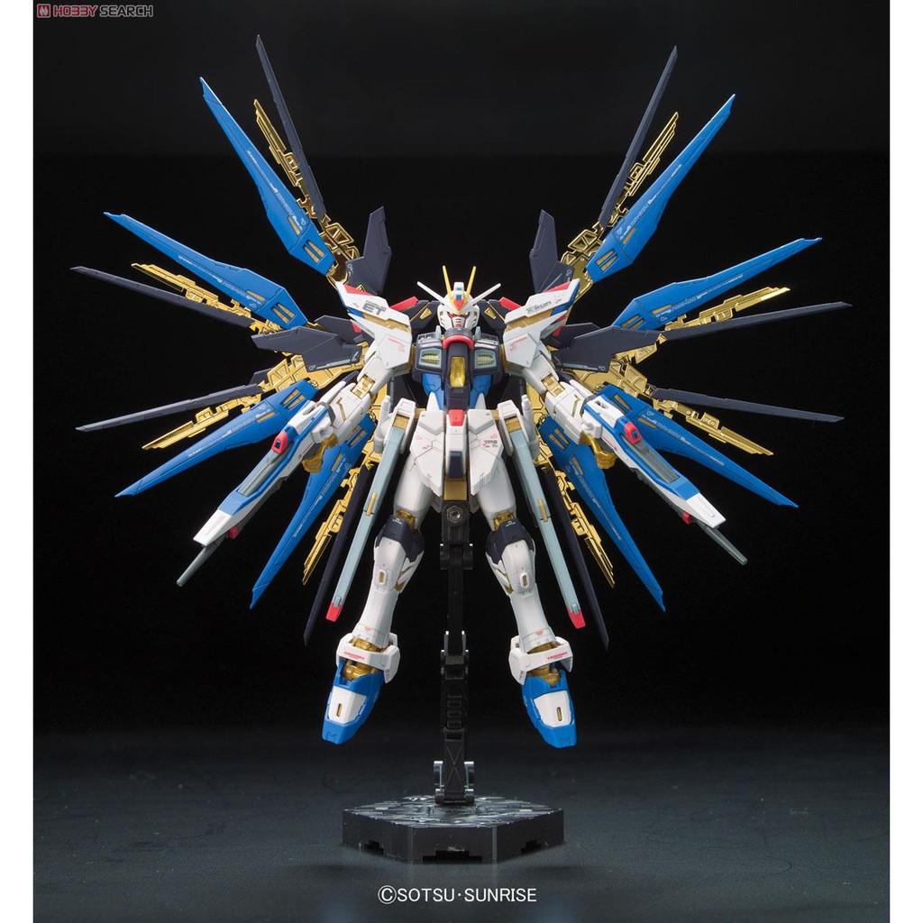 Mô hình RG EE STRIKE FREEDOM GUNDAM