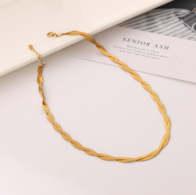 Dây Chuyền Sợi Mì Dẹt Thắt Bính Titan Ko Đen TT 4207