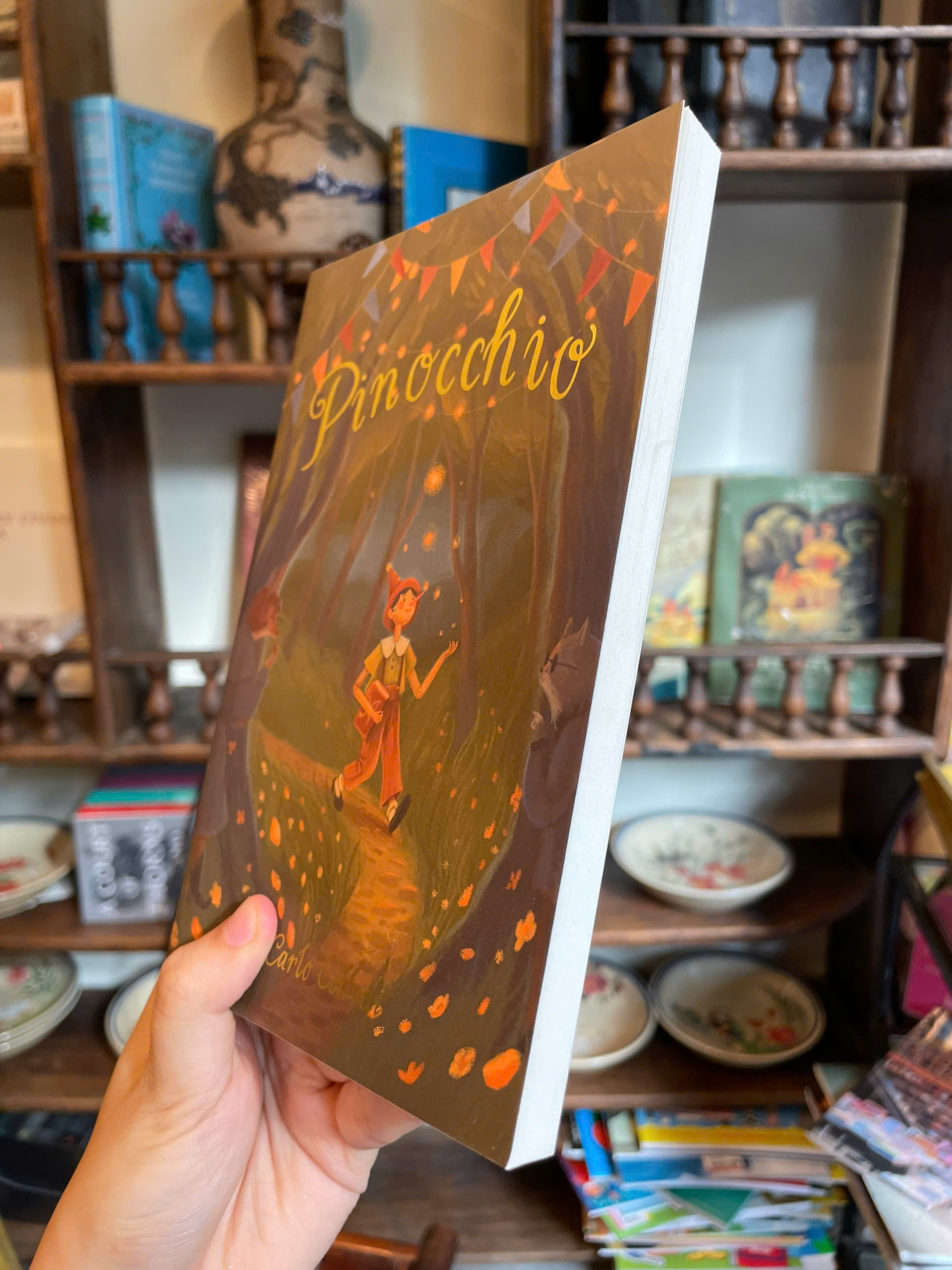 Sách - Pinocchio by Carlo Collodi | Children's Classics Novel / Ngoại văn Thiếu nhi Kinh điển