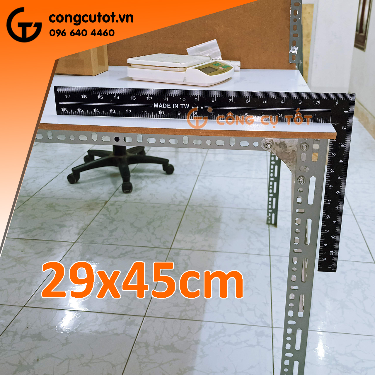 Thước kẻ vuông đen hệ inch và hệ mét 29x45cm