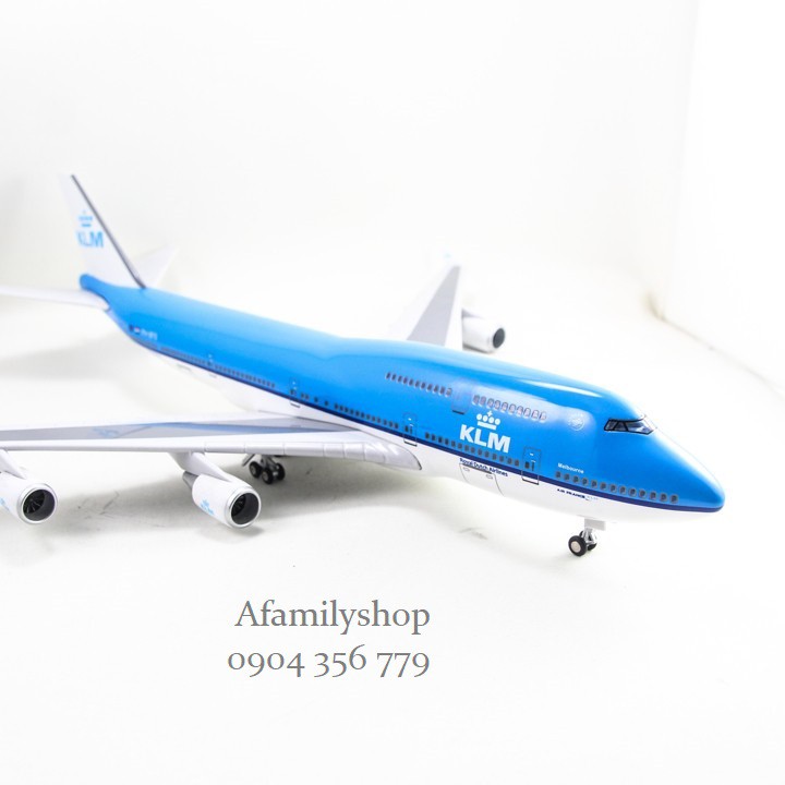 Mô hình máy bay KLM Royal Dutch Airlines Boeing B747 47cm có bánh xe và đèn led