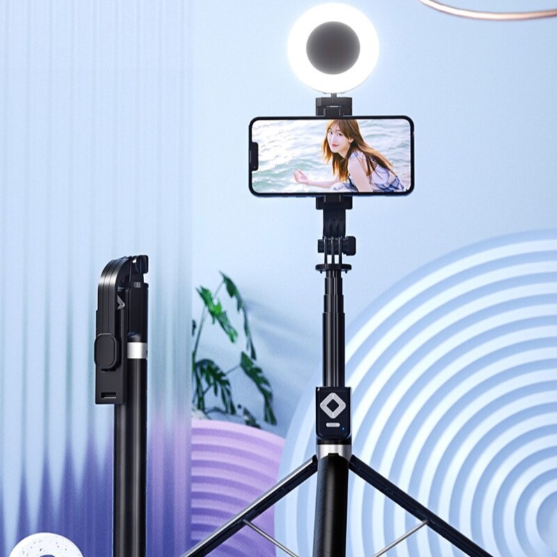 Tripod mini - Gậy chụp ảnh - gậy tự sướng bluetooth không dây BT11 Selfie stick Tripod CAO1,7 mét kèm đèn led và điền khiển chụp ảnh từ xa - Giao màu ngẫu nhiên - Hàng Chính Hãng