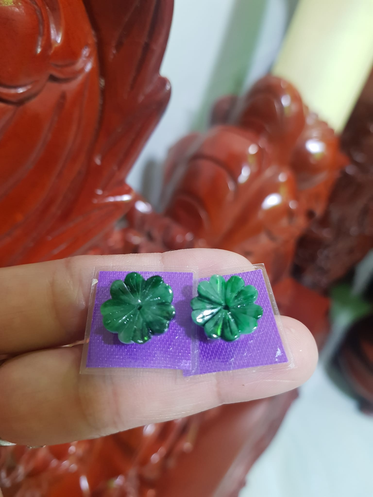 Đôi Bông Tai Bông Mai Trái Tim Size trung mới đẹp 14mm x 4mm Đá Ngọc cẩm thạch tự nhiên xanh đậm điểm sơn thủy bóng đẹp Nữ mệnh Thủy bọc vàng đeo rất đẹp sang ạ