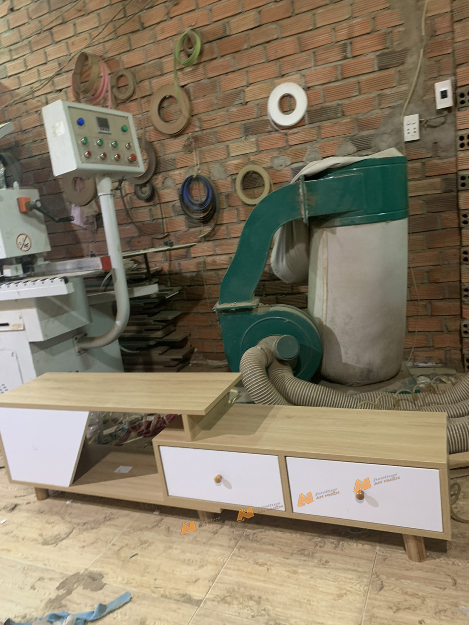 Made in VN Tủ Tivi - Kệ Tivi Phòng Khách Kết Hợp Để Phòng Ngủ Phòng khách gỗ mdf 17mm công ty Mộc Phát AN035