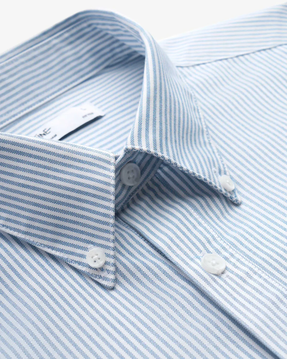 Áo sơ mi tay dài nam oxford kẻ sọc nhỏ. Form Fitted - RT 10S25SHL022 | ROUTINE CÀ MAU