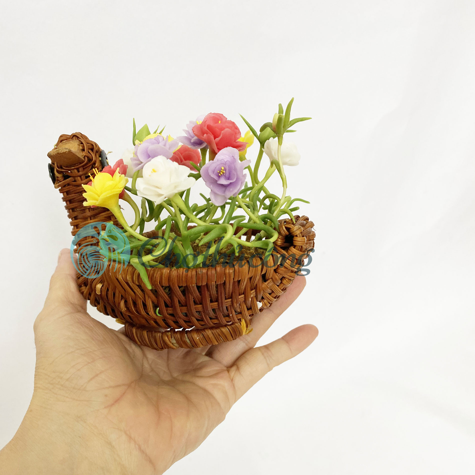 Giỏ hoa mười giờ đất sét mini Nhật Thái kết hợp Giỏ mây tre đan, rổ mây tự nhiên - chậu cây mini hoa handmade - chậu hoa giả để bàn, quà tặng handmade