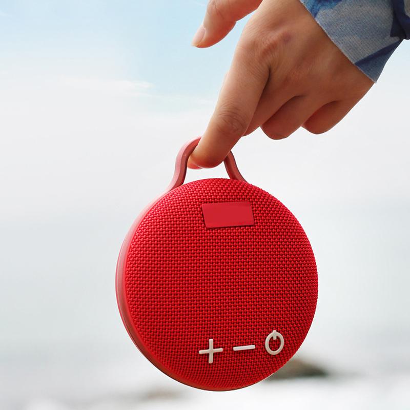 Ipx7 loa tắm không thấm nước không dây bluetooth ngoài trời di động di động di động mini loa nhỏ cho bữa tiệc cắm trại bãi biển Color: Red
