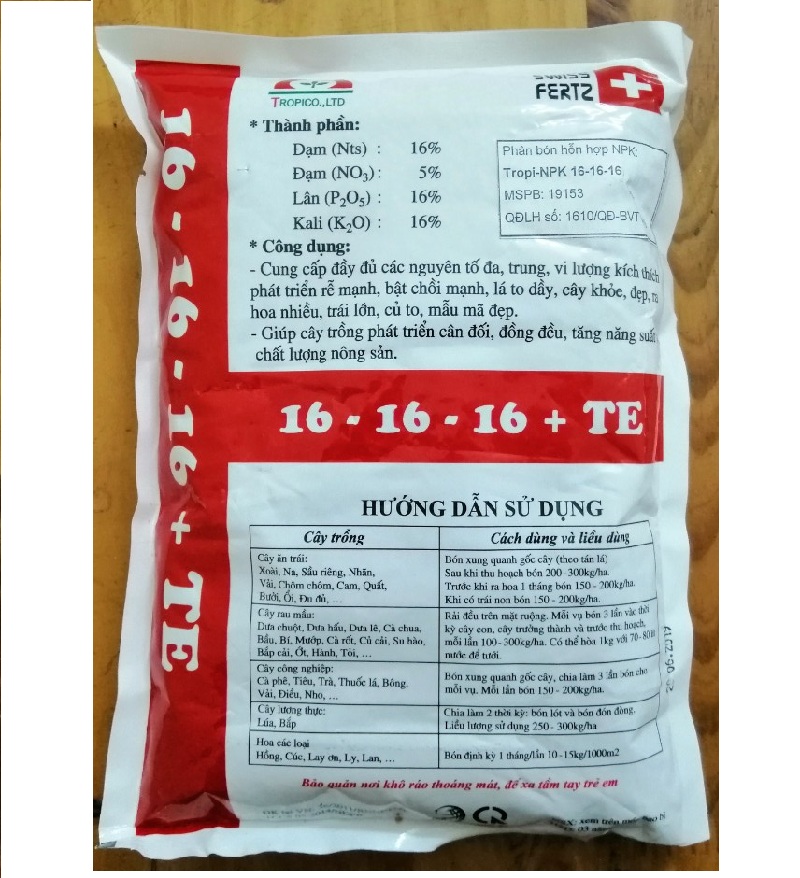Phân Bón Cao Cấp PREMIUM 16-16-16+TE, Siêu Ra Rễ, Bật Chồi, Siêu Phát Triển Cân Đối , Siêu Lớn Trái , Đẹp Mã , Xuất :Thúy Sĩ ,Khối Lượng :1kg