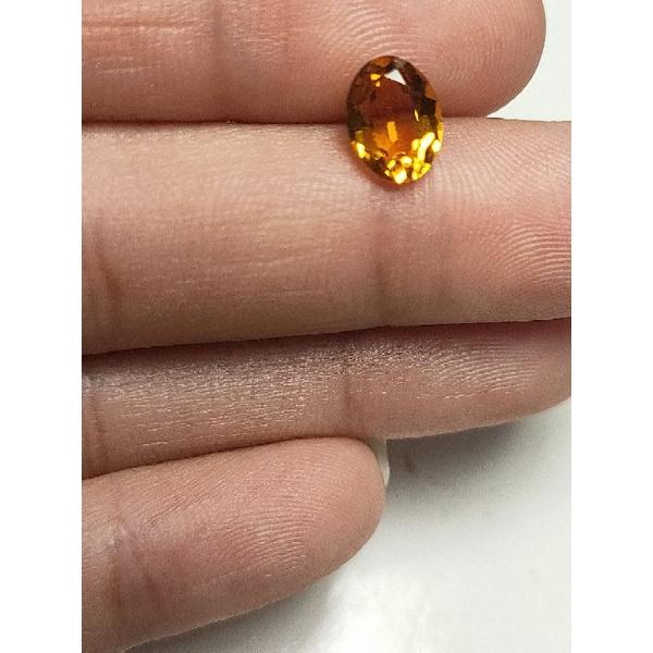 085  Đá citrine  lỗi cạnh