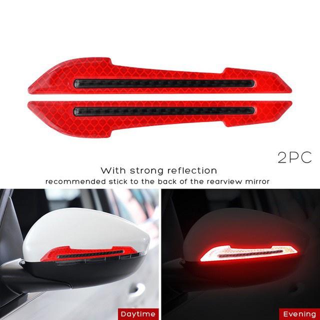 2 Miếng dán phản quang 5D bằng sợi carbon cảnh báo an toàn cho xe hơi
