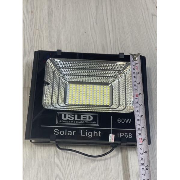 Đèn pha năng lượng mặt trời 60w