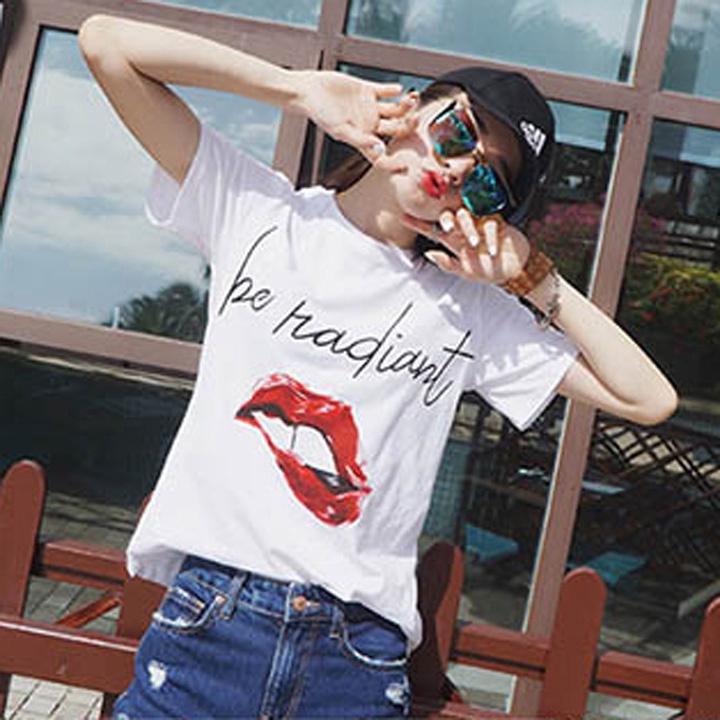 Áo Thun Nữ Tay Ngắn In Hình Môi Đỏ Và Chữ Be Radiant ATN4024  - J.A Shop