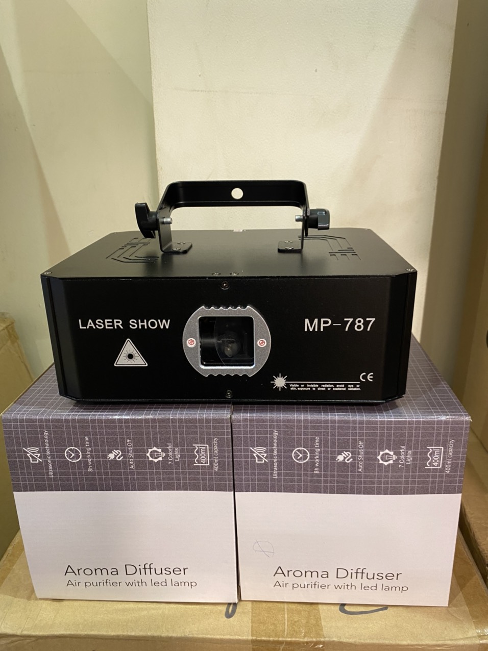 [GTP] ĐÈN LASER MP 787 - TOP ONE ĐÈN BAY PHÒNG HOT NHẤT HIỆN NAY.