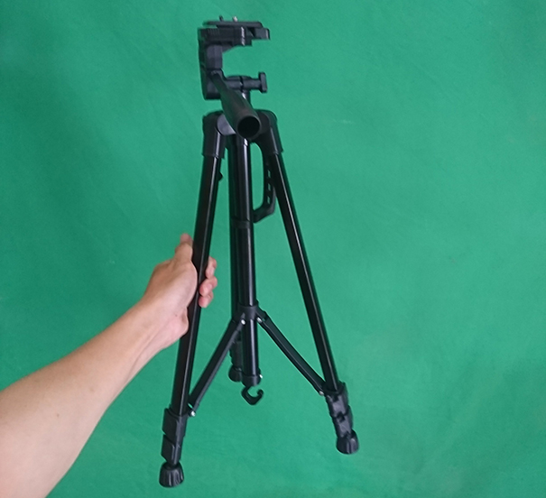 Bộ đèn LED Livestream 26Cm 3 chế độ màu tích hợp giá kẹp điện thoại và chân tripod 1 mét 4 - Hàng nhập khẩu