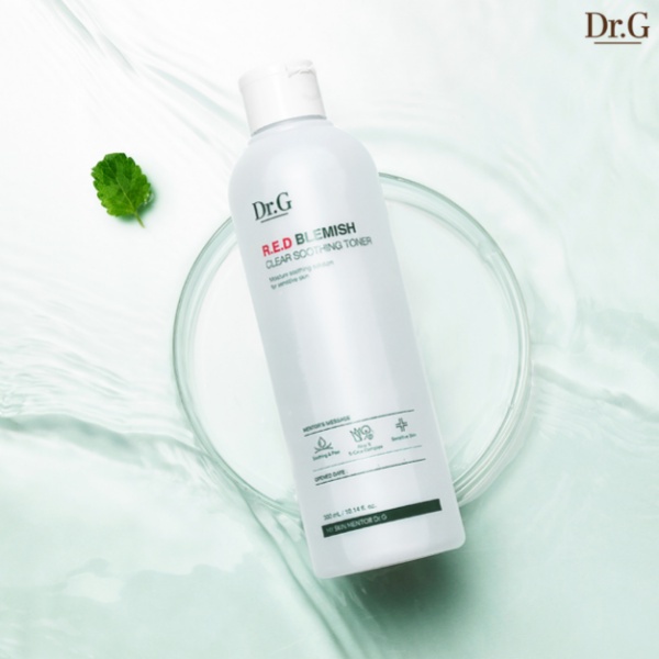 Nước Cân Bằng Dr.G 300ml Dưỡng Ẩm, Làm Dịu Da R.E.D Blemish Clear Soothing Toner 300ml 