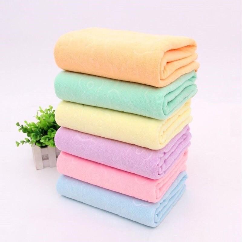 Khăn tắm xuất nhật chất cotton thấm hút tốt
