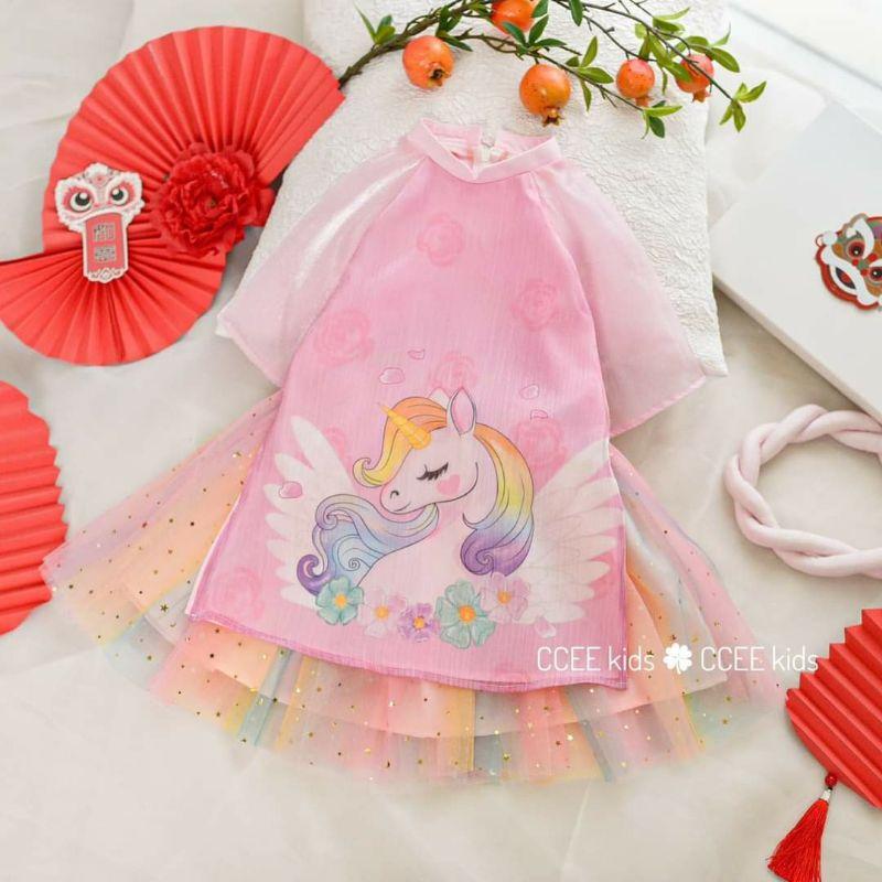 Áo dài ngựa pony cho bé gái